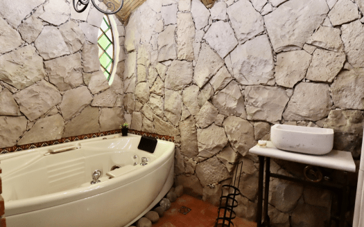 CASA EN VENTA EN TARÍMBARO, FRACC. GALAXIA TARÍMBARO