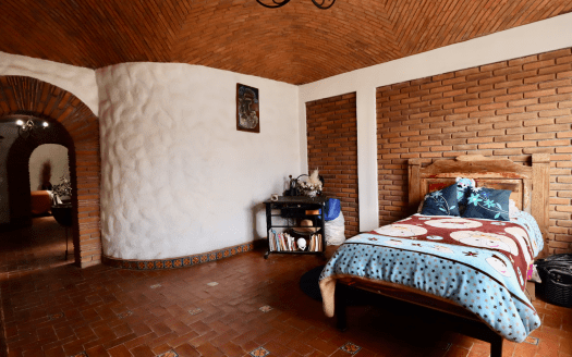 CASA EN VENTA EN TARÍMBARO, FRACC. GALAXIA TARÍMBARO