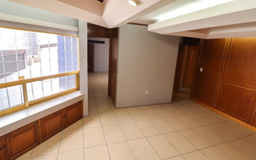 EDIFICIO EN RENTA SOBRE AV. ACUEDUCTO, EN MORELIA