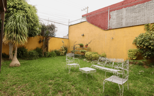 TERRENO / SALÓN DE FIESTAS EN VENTA EN MORELIA, AV. QUINCEO