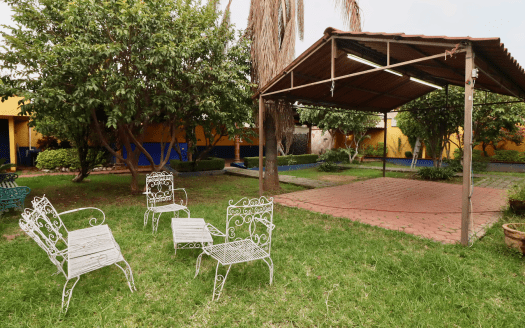 TERRENO / SALÓN DE FIESTAS EN VENTA EN MORELIA, AV. QUINCEO
