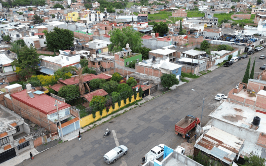 TERRENO / SALÓN DE FIESTAS EN VENTA EN MORELIA, AV. QUINCEO