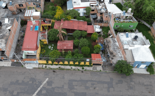 TERRENO / SALÓN DE FIESTAS EN VENTA EN MORELIA, AV. QUINCEO