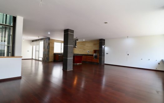 CASA EN VENTA COL. BOSQUE CAMELINAS