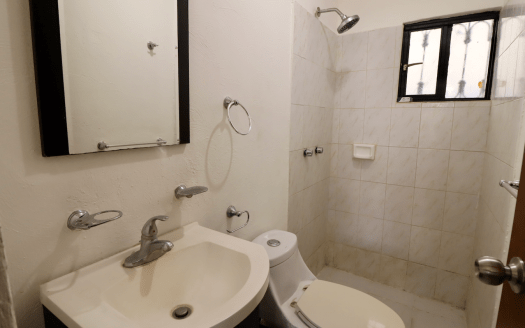 CASA EN VENTA EN MORELIA, ZONA OCOLUSEN