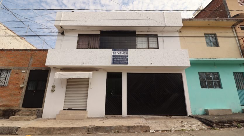 CASA EN VENTA EN MORELIA