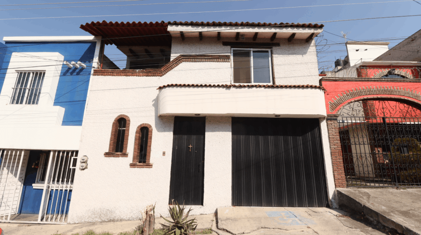 CASA EN VENTA EN MORELIA