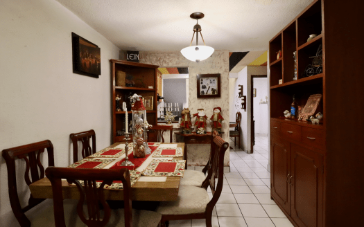 CASA EN VENTA EN MORELIA, BALCONES DE MORELIA.