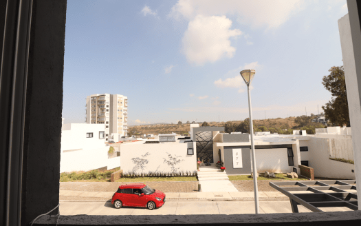 CASA EN VENTA PASEO DEL PARQUE, TRES MARÍAS, MORELIA