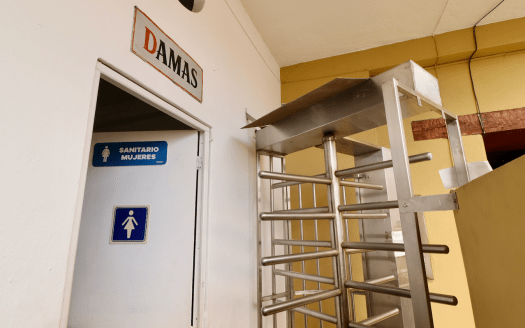 HOTEL CON ESTACIONAMIENTO EN VENTA EN PÁTZCUARO, CENTRO HISTÓRICO