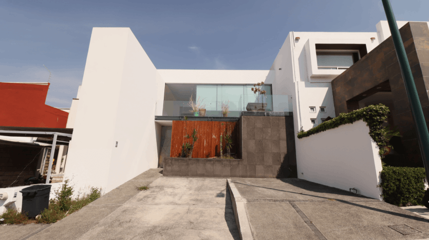 CASA EN VENTA EN MORELIA