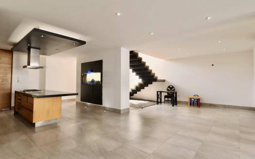 CASA EN VENTA EN MORELIA, FRACC. EL MONASTERIO