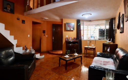 CASA EN VENTA EN MORELIA, COL. LA HUERTA