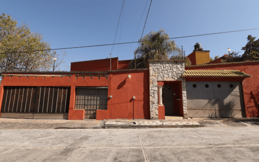 CASA EN VENTA EN MORELIA