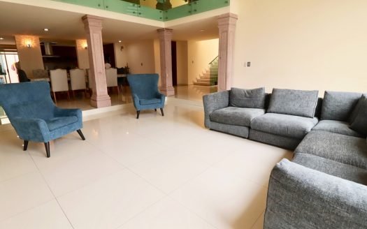 CASA EN VENTA EN MORELIA, RESIDENCIAL BUGAMBILIAS