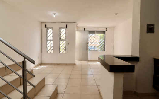 CASA EN VENTA EN MORELIA, FRACCIONAMIENTO CAMPO REAL