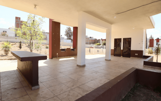 CASA EN VENTA EN MORELIA, FRACCIONAMIENTO CAMPO REAL