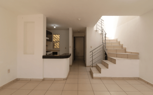 CASA EN VENTA EN MORELIA, FRACCIONAMIENTO CAMPO REAL