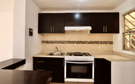 CASA EN VENTA EN MORELIA, FRACCIONAMIENTO CAMPO REAL