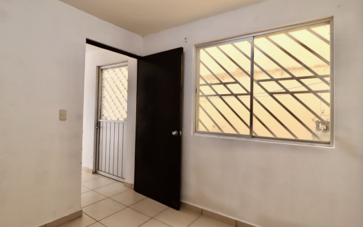 CASA EN VENTA EN MORELIA, FRACCIONAMIENTO CAMPO REAL