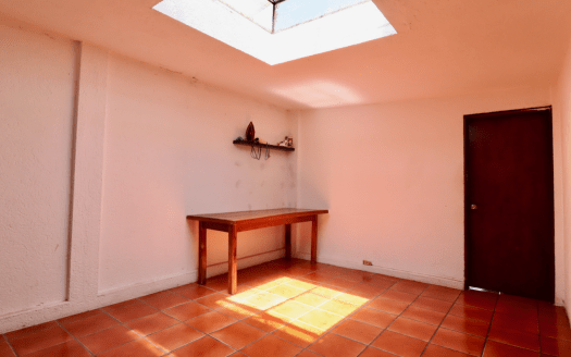 CASA EN VENTA EN MORELIA, PROF. JESÚS ROMERO FLORES