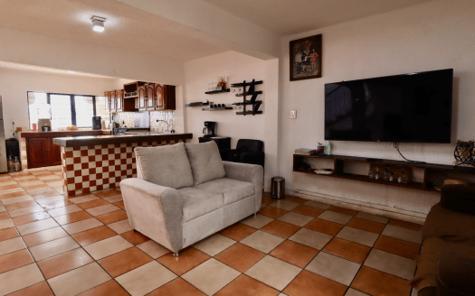 CASA EN VENTA EN MORELIA, PROF. JESÚS ROMERO FLORES