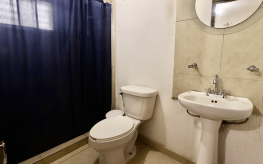 CASA EN VENTA EN MORELIA, FRACC. PUERTA NOGAL