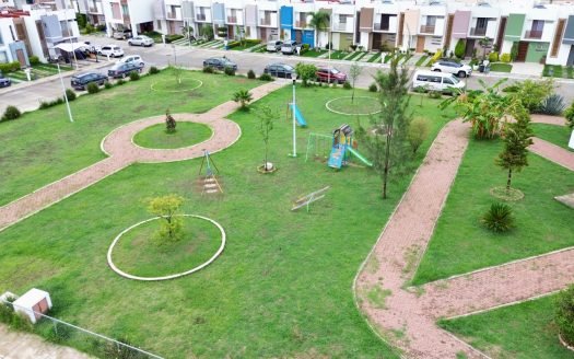 CASA EN VENTA EN MORELIA, FRACC. PUERTA NOGAL