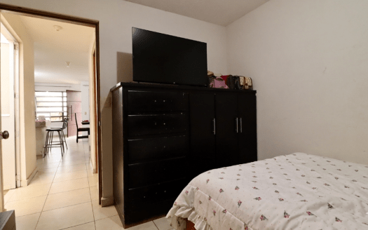 CASA EN VENTA EN MORELIA, FRACC. PUERTA NOGAL
