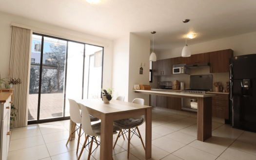 CASA EN VENTA EN MORELIA, VILLAS DEL SUR