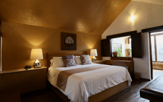 SE VENDE HOTEL EXCLUSIVO EN MORELIA, VISTA BELLA