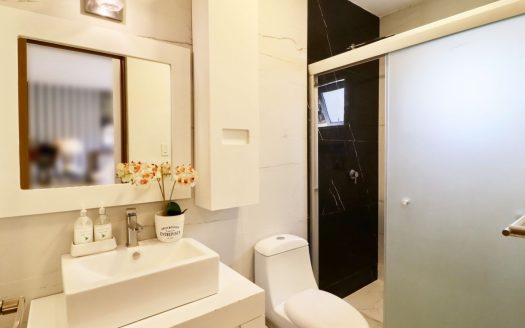 CASA EN VENTA ZONA BOSQUES TRES MARÍAS