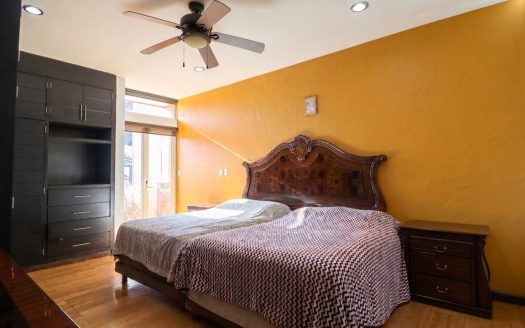 CASA EN VENTA EN MORELIA, CLUB DE GOLF ALTOZANO