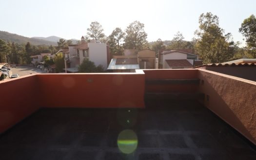 CASA EN VENTA EN MORELIA, CLUB DE GOLF ALTOZANO