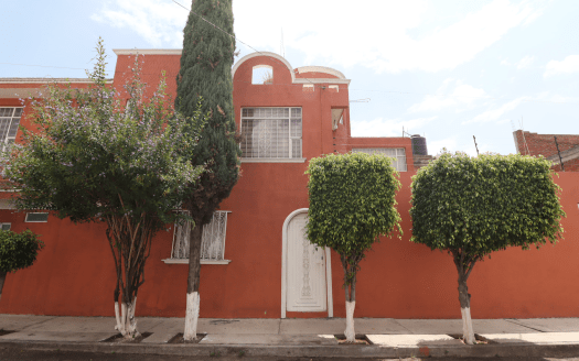 CASA EN VENTA EN MORELIA, EDUARDO RUIZ