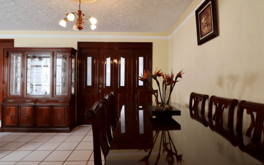 CASA EN VENTA EN MORELIA, EDUARDO RUIZ