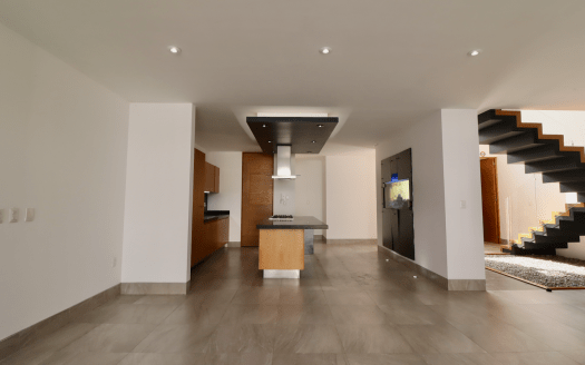 CASA EN VENTA EN MORELIA, FRACC. EL MONASTERIO