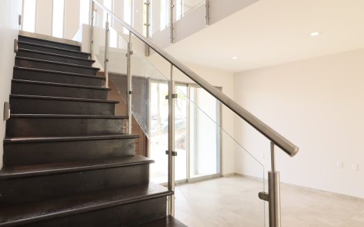 CASA EN VENTA EN MORELIA, ZONA ALTOZANO