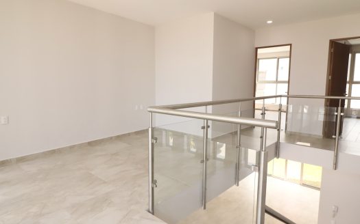 CASA EN VENTA EN MORELIA, ZONA ALTOZANO