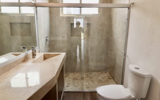 CASA EN VENTA EN MORELIA, ZONA ALTOZANO