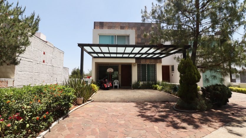 CASA EN VENTA EN MORELIA