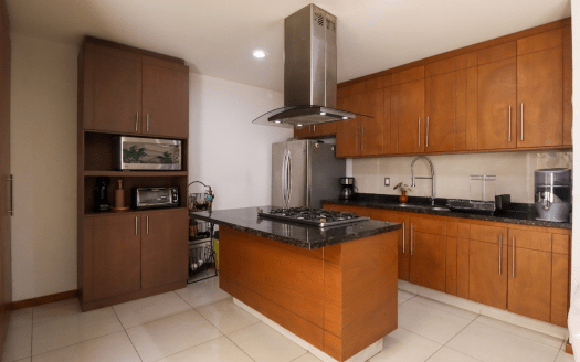 CASA EN VENTA EN MORELIA, ALTOZANO.