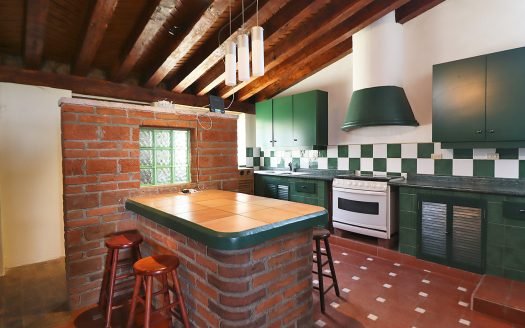 CASA EN VENTA EN PÁTZCUARO, VASCO DE QUIROGA