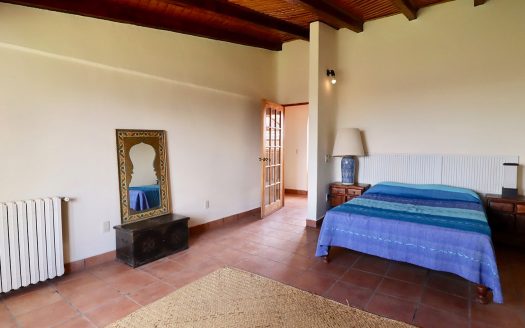 CASA EN VENTA EN PÁTZCUARO, VASCO DE QUIROGA