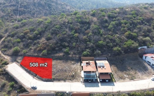 TERRENO EN VENTA EN MORELIA, CLUB DE GOLF ALTOZANO