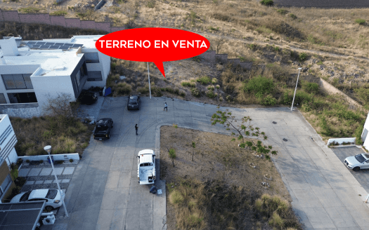 TERRENO EN VENTA EN MORELIA, PASEO DEL PARQUE TRES MARÍAS