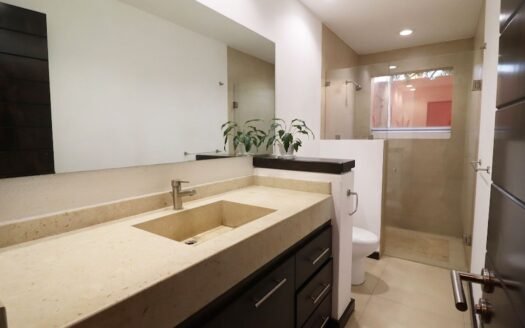 CASA EN VENTA EN MORELIA, CLUB DE GOLF ALTOZANO