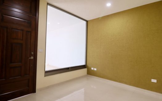 CASA EN VENTA EN MORELIA, VILLAS DEL LAGO (ZONA ALTOZANO)