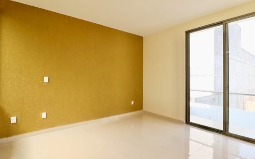 CASA EN VENTA EN MORELIA, VILLAS DEL LAGO (ZONA ALTOZANO)