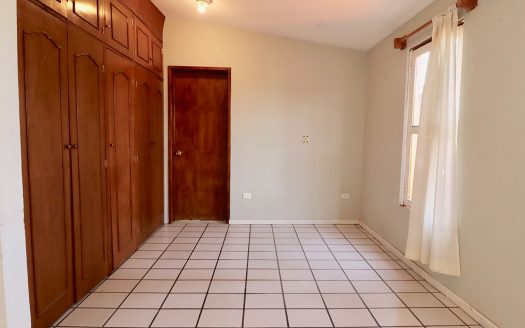 CASA EN VENTA EN MORELIA, COL. VISTA BELLA